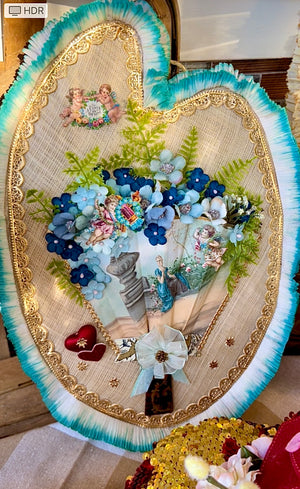 Victorian “Fan of Forget me nots ” silk Valentines Pallet©