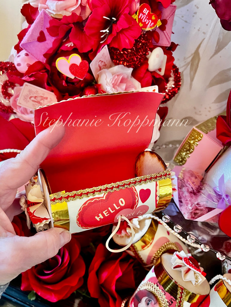 7” Roaring 20”s Valentine Valise Candy Containers