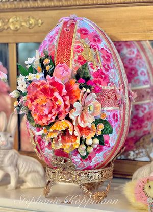 Exceptional Large Tragant/Sugar Floral Easter Egg