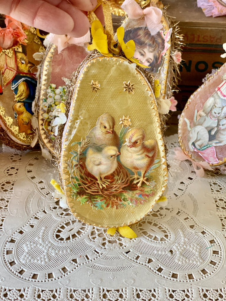 Easter Dresden “Chick nest” container Antique diecuts