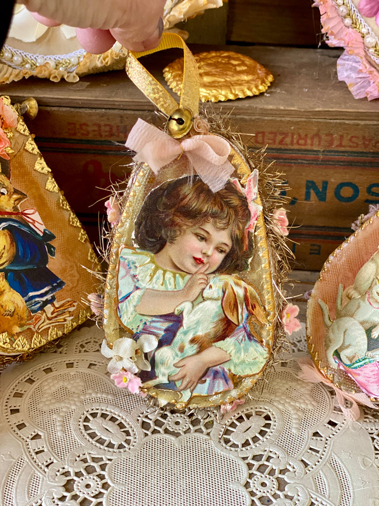 Easter Dresden container Antique diecuts